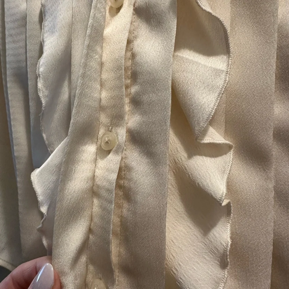 Express Cream Ruffle Blouse - Picture 6 of 6